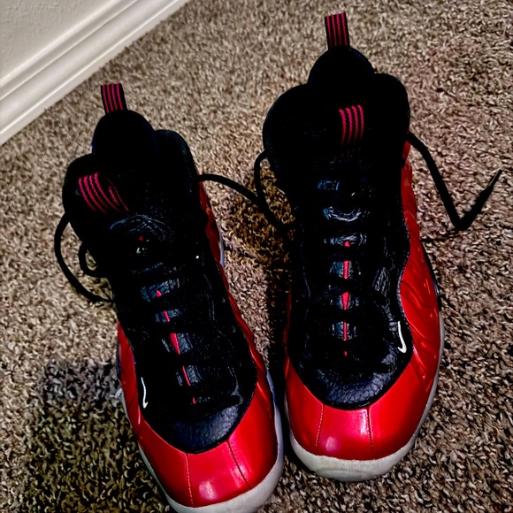 Foamposite - Picture 1 of 2